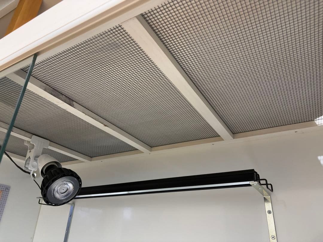 ⭐︎美品FandKキャスター付き全面防水ガラスケージ 大きめ