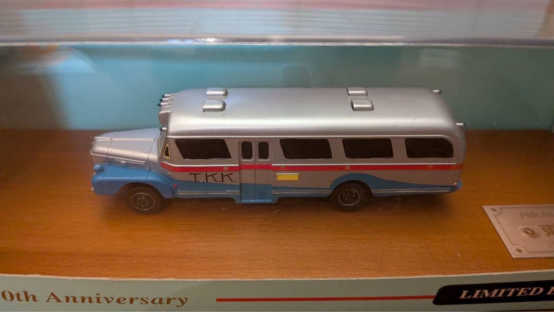 東急バス創立10周年記念モデル