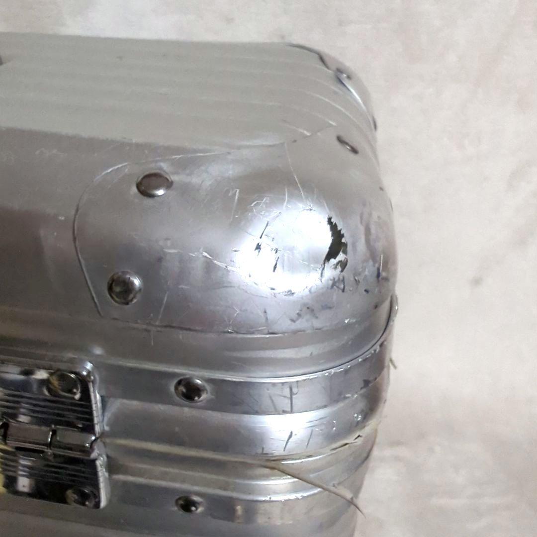 リモワ パイロットキャリーケース アルミ 2輪 トラベルバッグ 廃盤モデル 中古