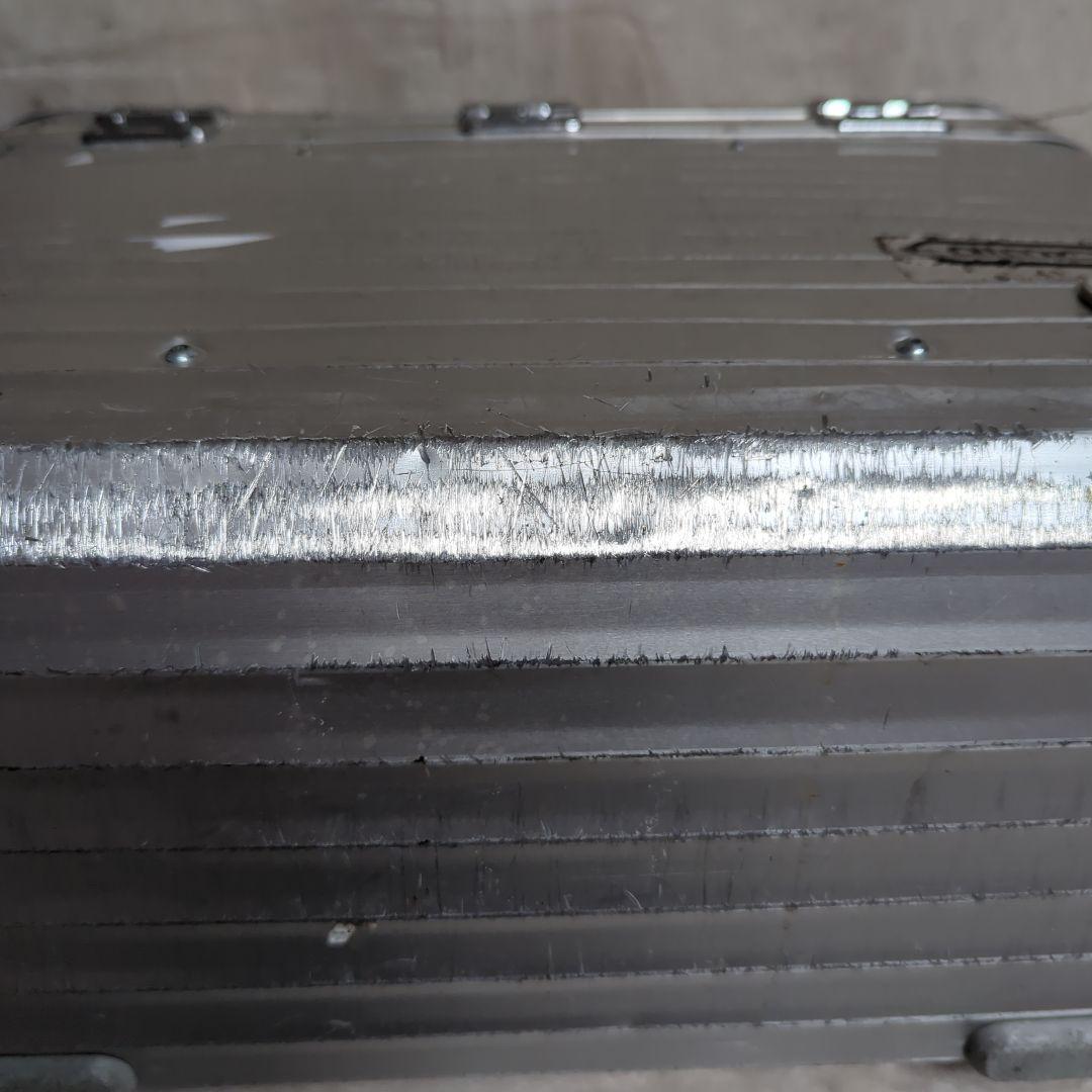 リモワ パイロットキャリーケース アルミ 2輪 トラベルバッグ 廃盤モデル 中古