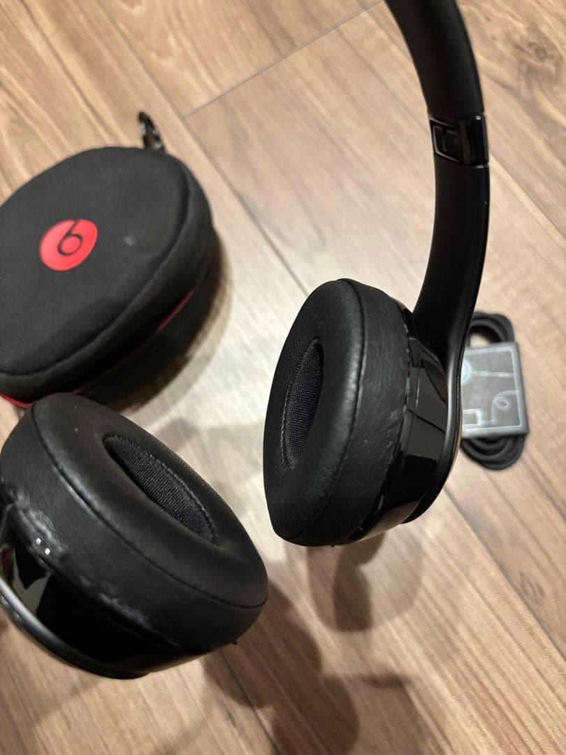 Beats ワイヤレスヘッドホン　ブラック　solo3
