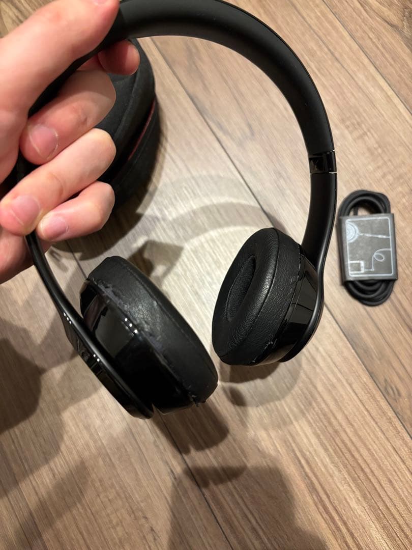 Beats ワイヤレスヘッドホン　ブラック　solo3