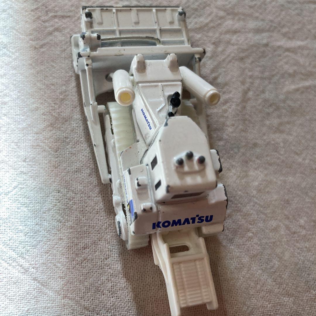 ミニカー　トミカ　コマツ　重機　白