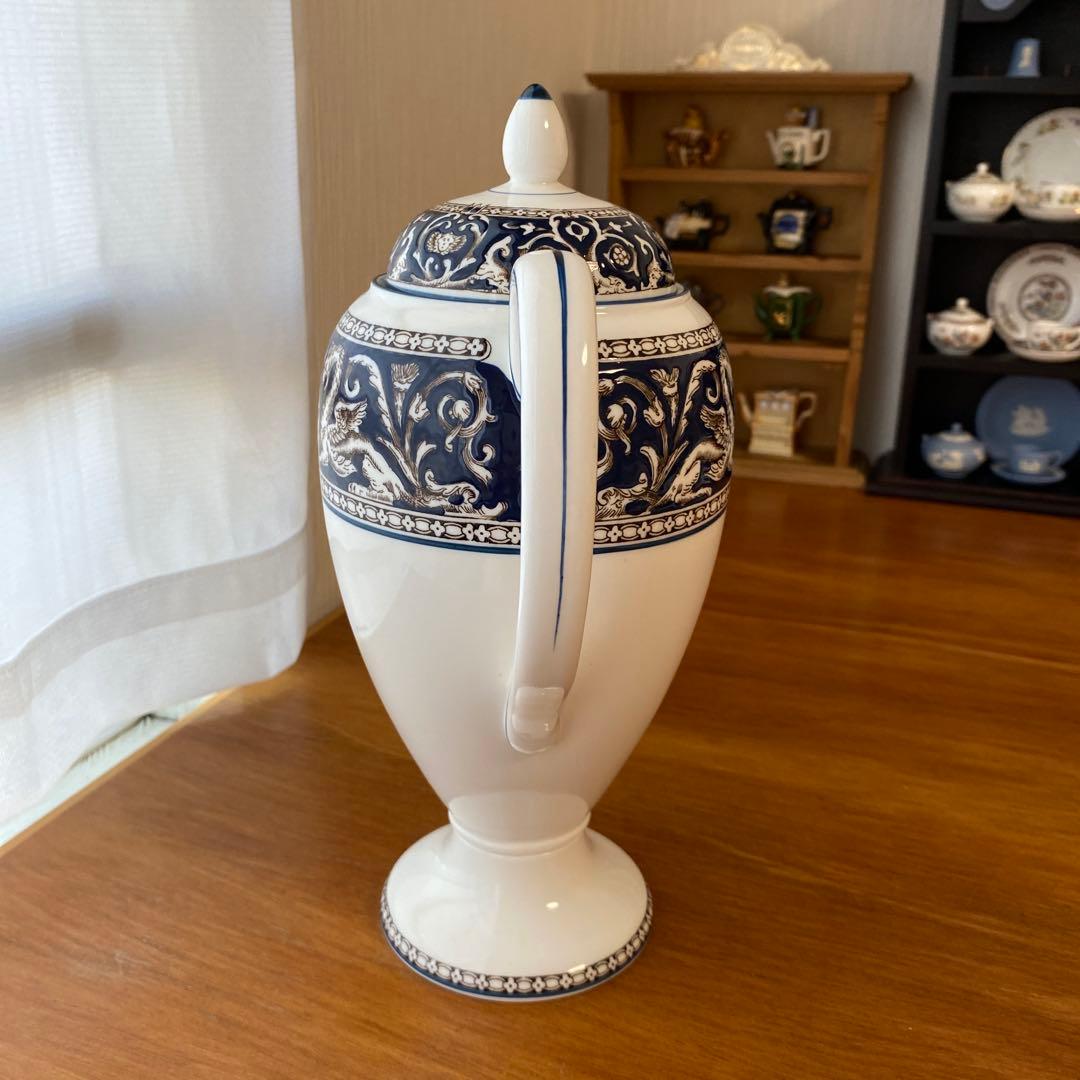 ウェッジウッド　フロレンティーン　コバルトブルー　ティーポットＬ