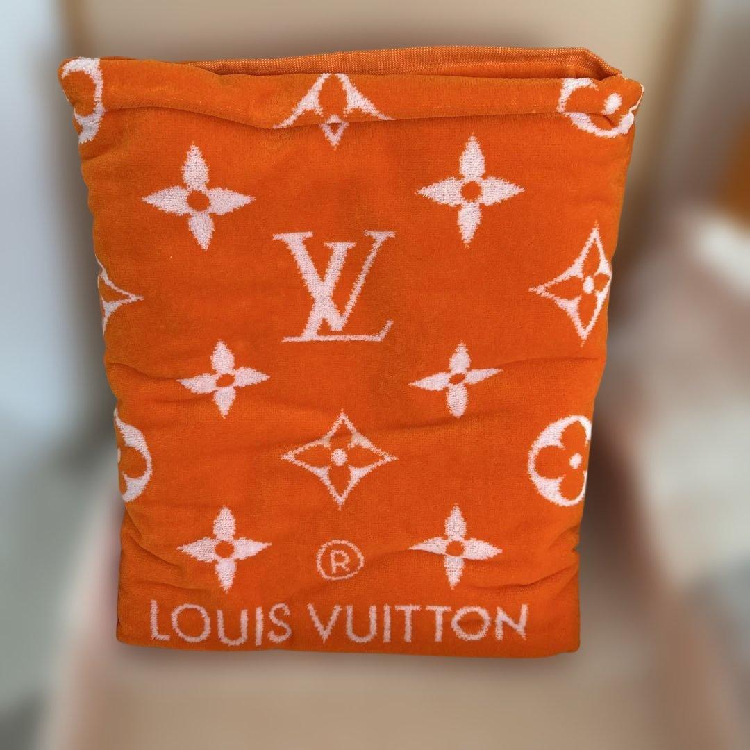 LOUIS VUITTON バスタオル オレンジ