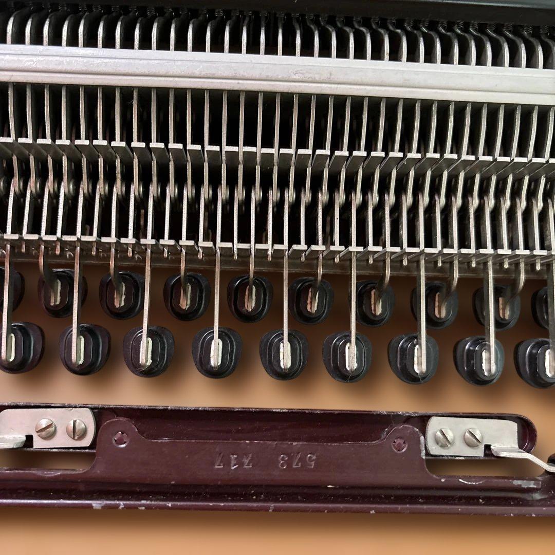 Groma Kolibri タイプライター アンティーク【ケース付き】