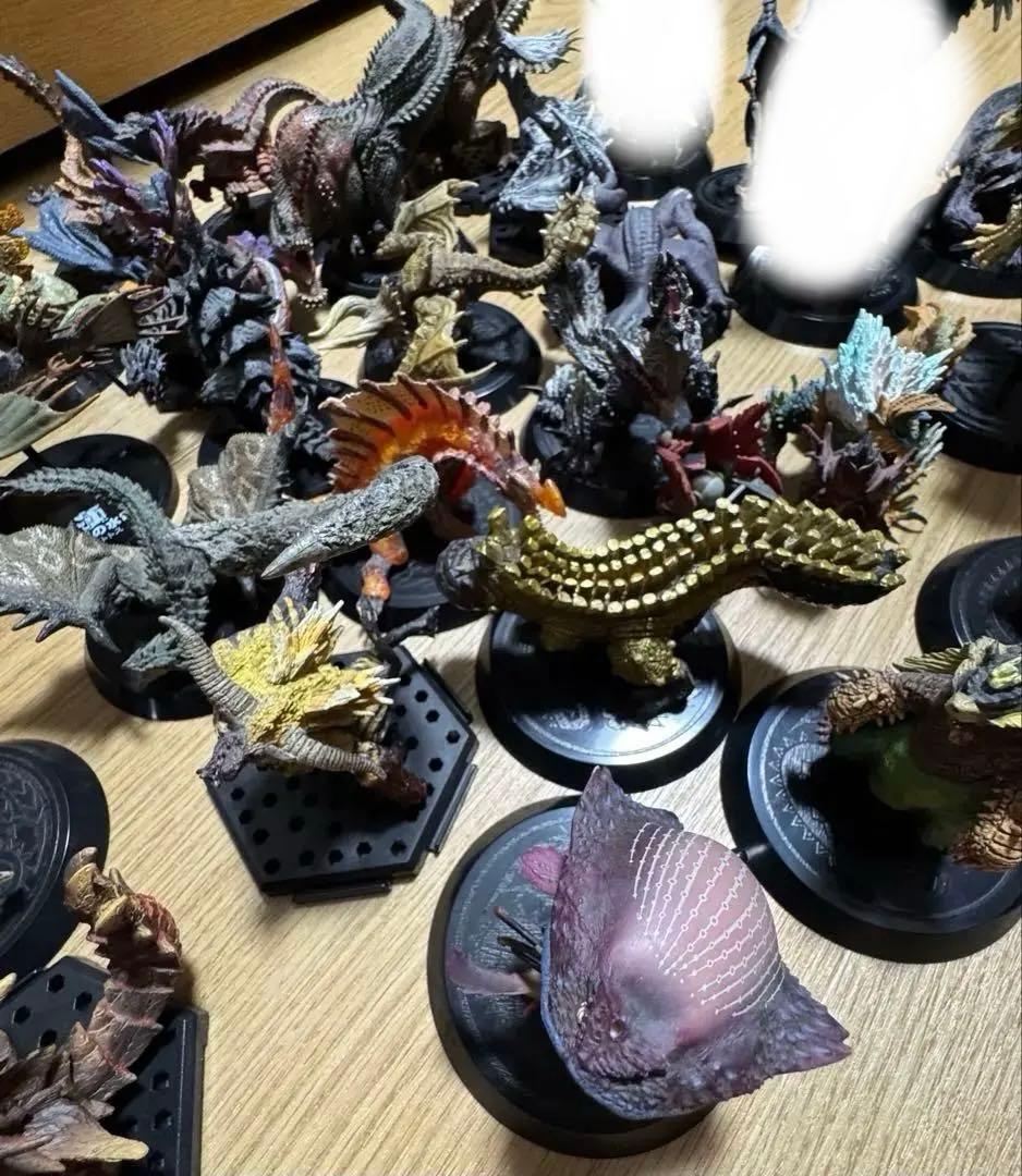 モンスターハンター スタンダードモデル　35体セット　(バラ売り可)