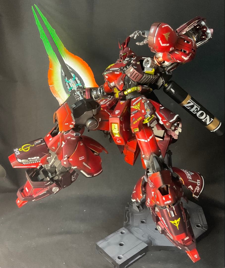 ラ・ターシュ 　MG サザビーVer.Ka 徹底監修　塗装　完成品