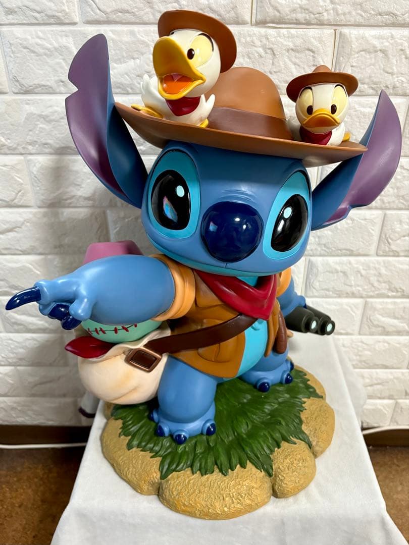 リロ＆スティッチ トレジャーハンター ビッグフィギュア 冒険家 カウボーイ