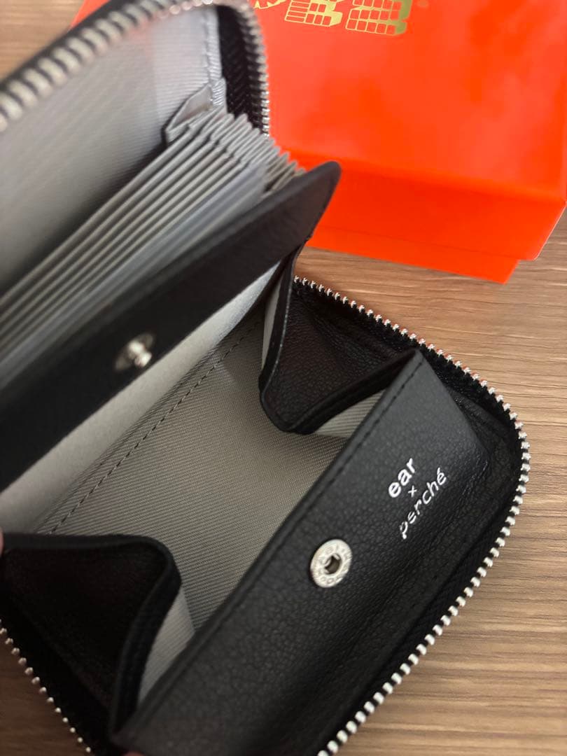 PEZ × perche × ear コラボジャバラ二つ折り財布 ブラック