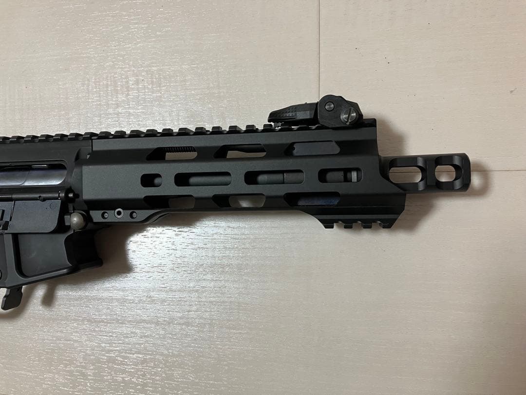 電動ガン エアガン　KSC QRF mod.1 サブマシンガン