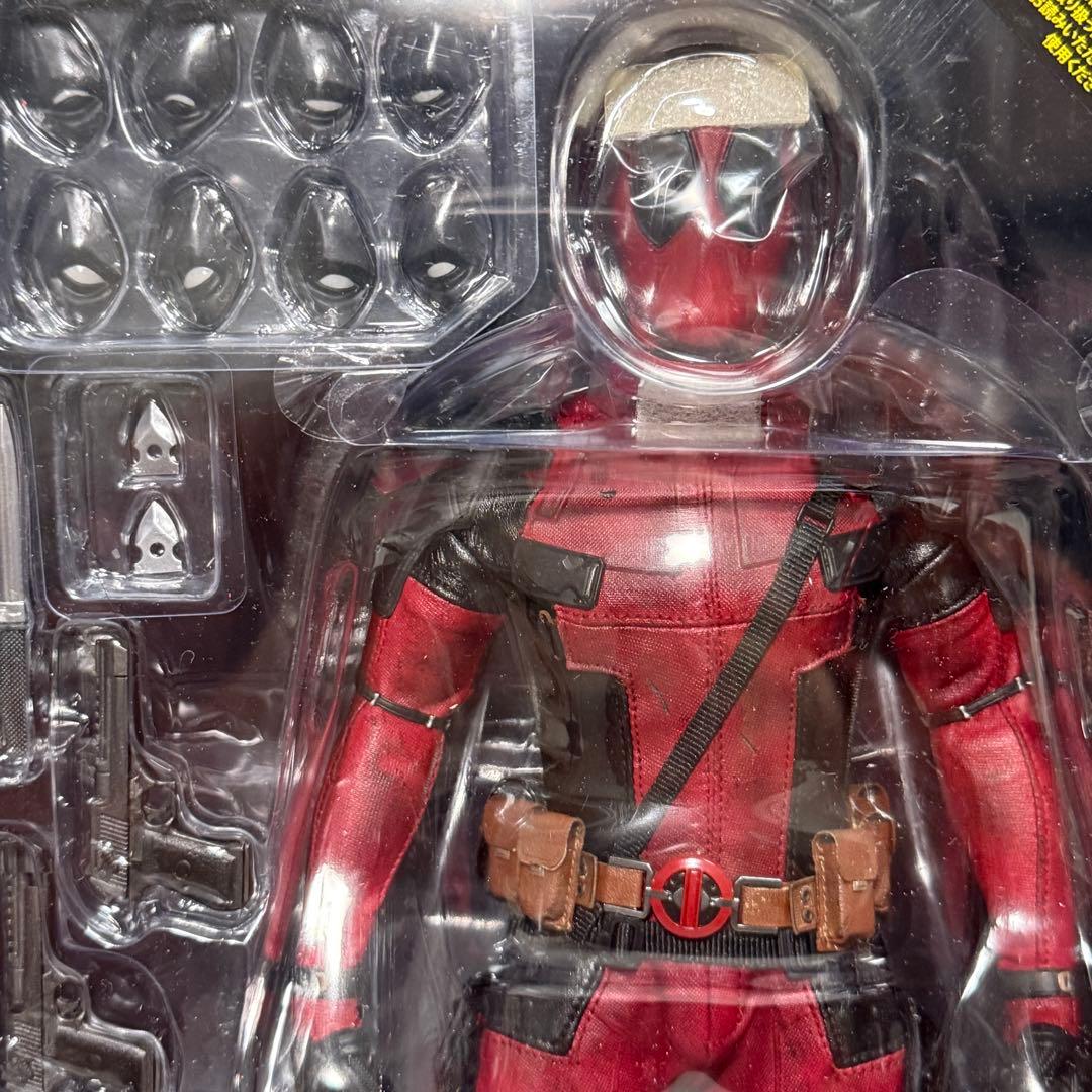 ホットトイズ ムービー・マスターピース１/６スケール フィギュア デッドプール