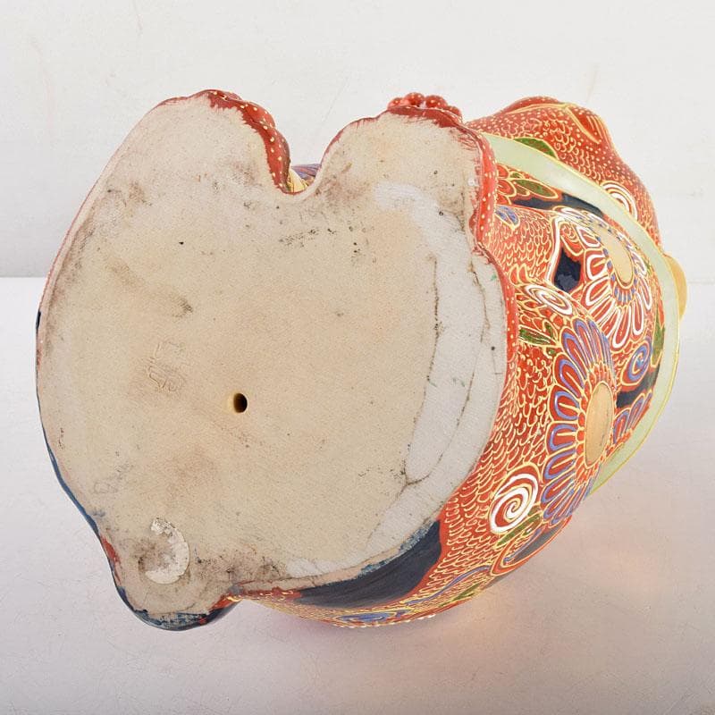 とらさん　九谷焼　色絵金彩　招き猫　置物　縁起物　在銘　F　R4990B