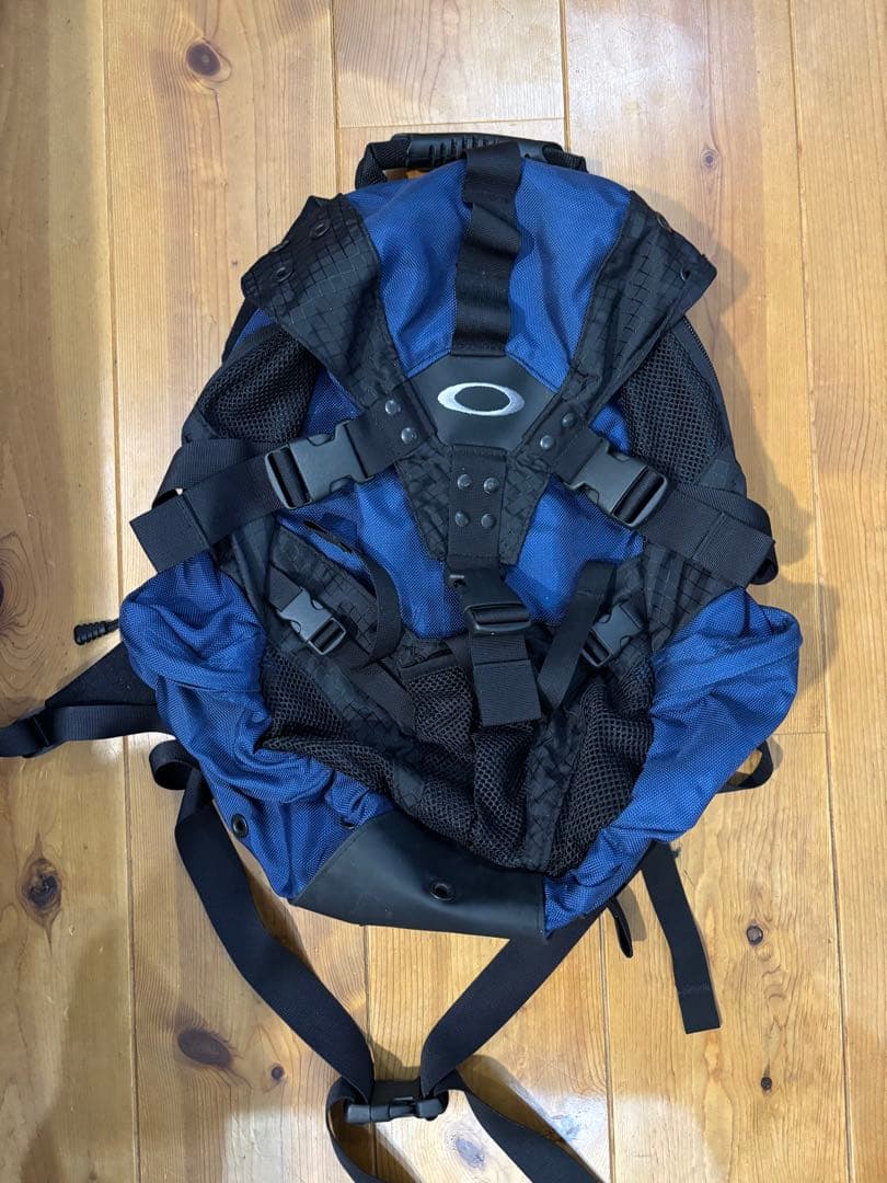 Oakley ネイビー バックパック