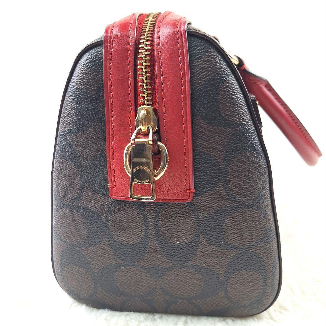 美品　コーチ ローアン サッチェル シグネチャー 2way ショルダーバッグ 赤
