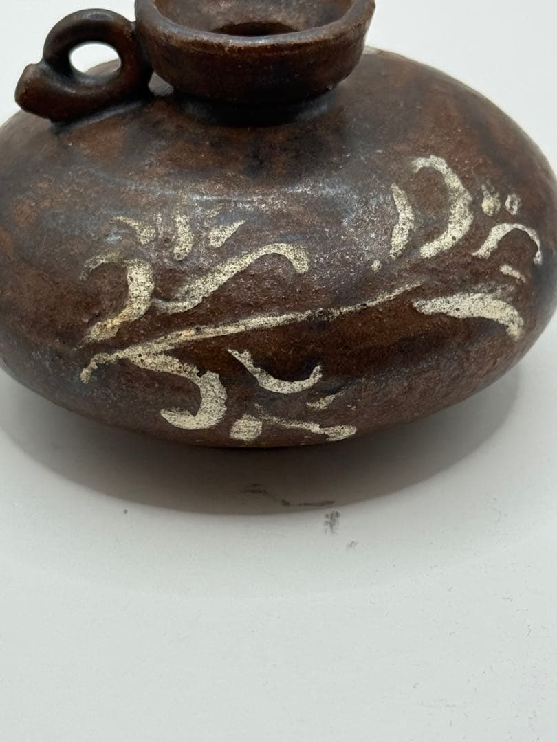 李朝　飴釉　唐草紋水滴　アンティーク　送料込み250515