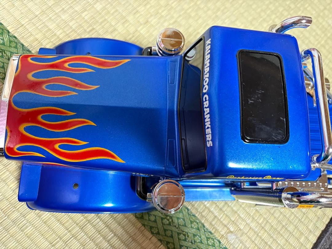 タミヤ 1/10RC 4×4×4 モンスタートラック ブルヘッド 塗装済みボディ