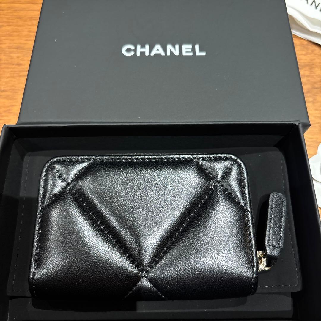 新品未使用　CHANEL ブラック　ケース