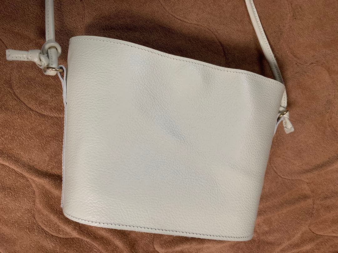 tammy　　　 オーバルショルダーバッグ