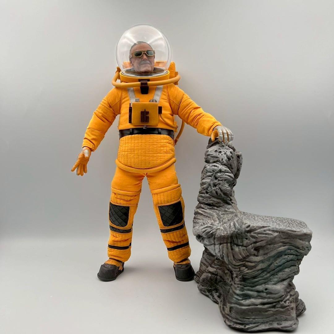 ホットトイズ　1/6　フィギュア　スタンリー　検　アイアンマン　スパイダーマン