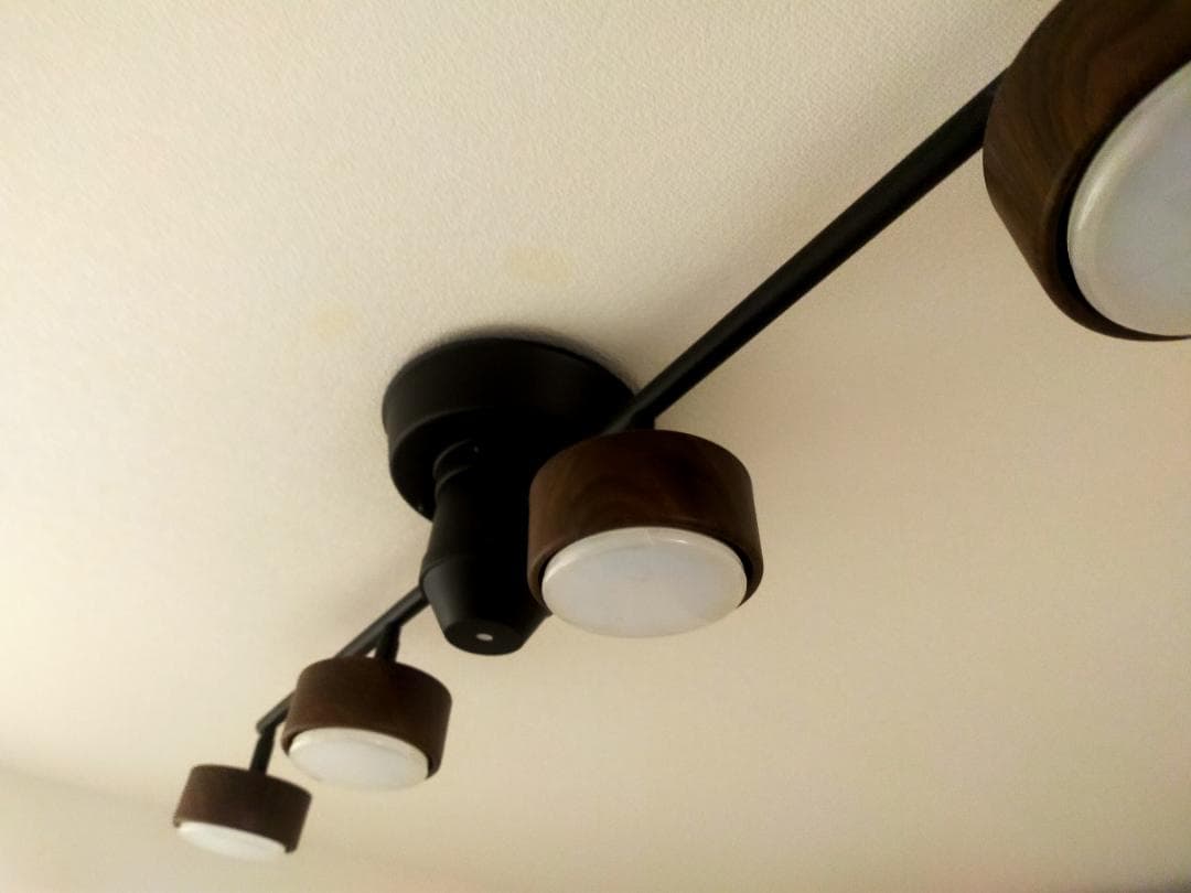 値下げ　お買い得　大光電気　高級リビング照明　リモコン付き　定価5万円以上