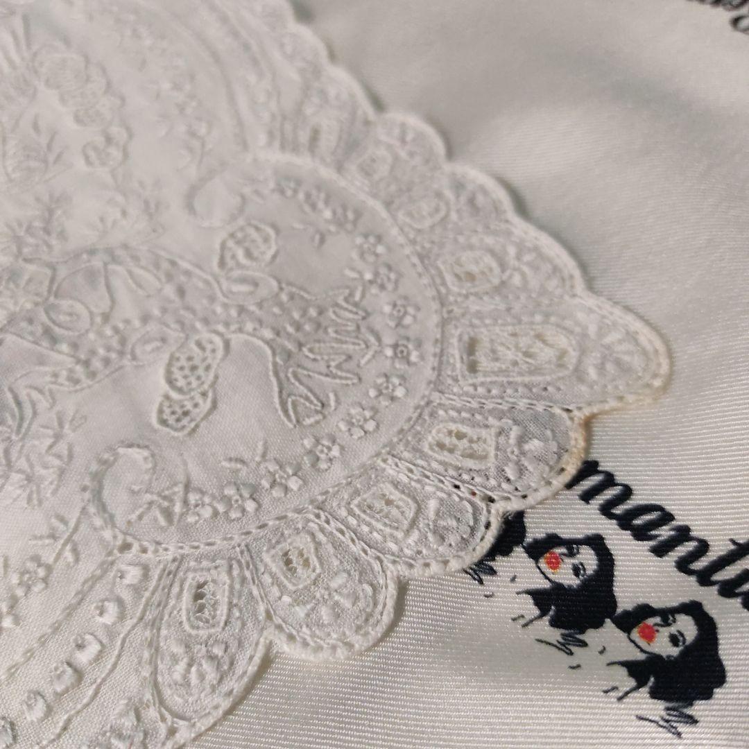 汕頭　スワトウ　　刺繍　ハンカチ　レース