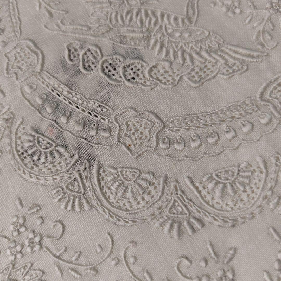 汕頭　スワトウ　　刺繍　ハンカチ　レース