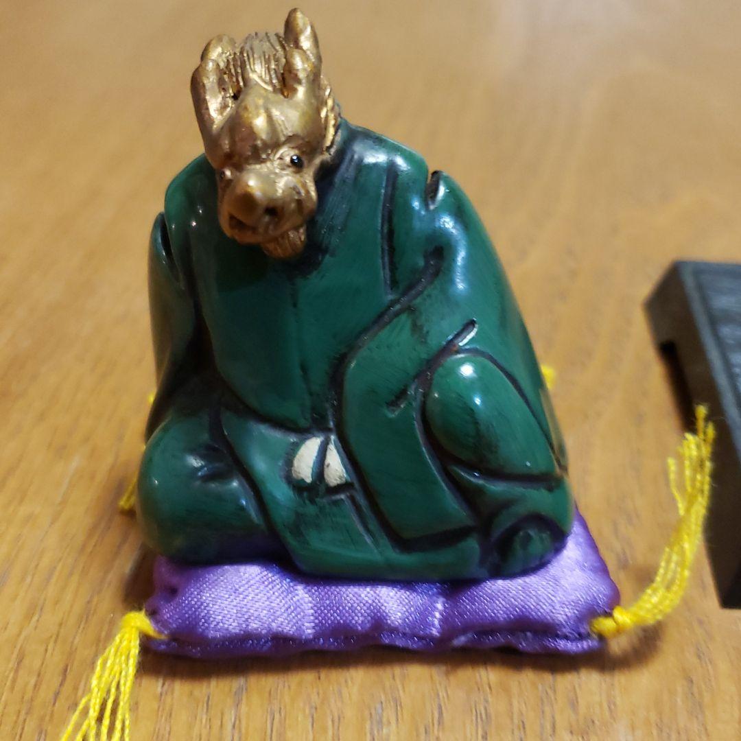 ミニチュア盆栽　添配　駿河山正　龍神人が盆栽を愛でている　盆栽byこつこつじい様