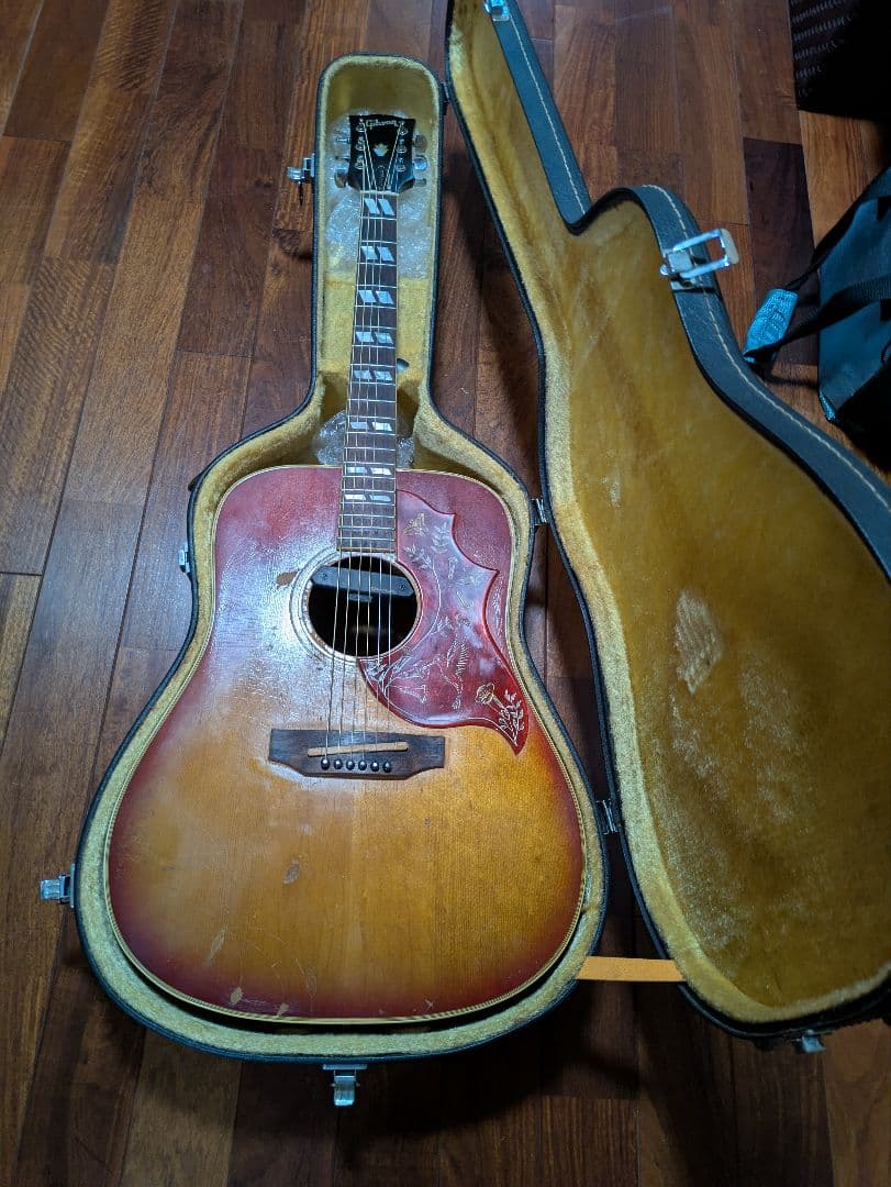 Gibson 1968ハミングバードアコースティックギター サンバースト