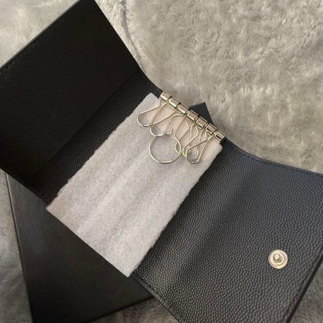 ⭐️新品未使用⭐️　サンローラン　キーケース　6連　ロゴ刻印　ユニセックス　レザー