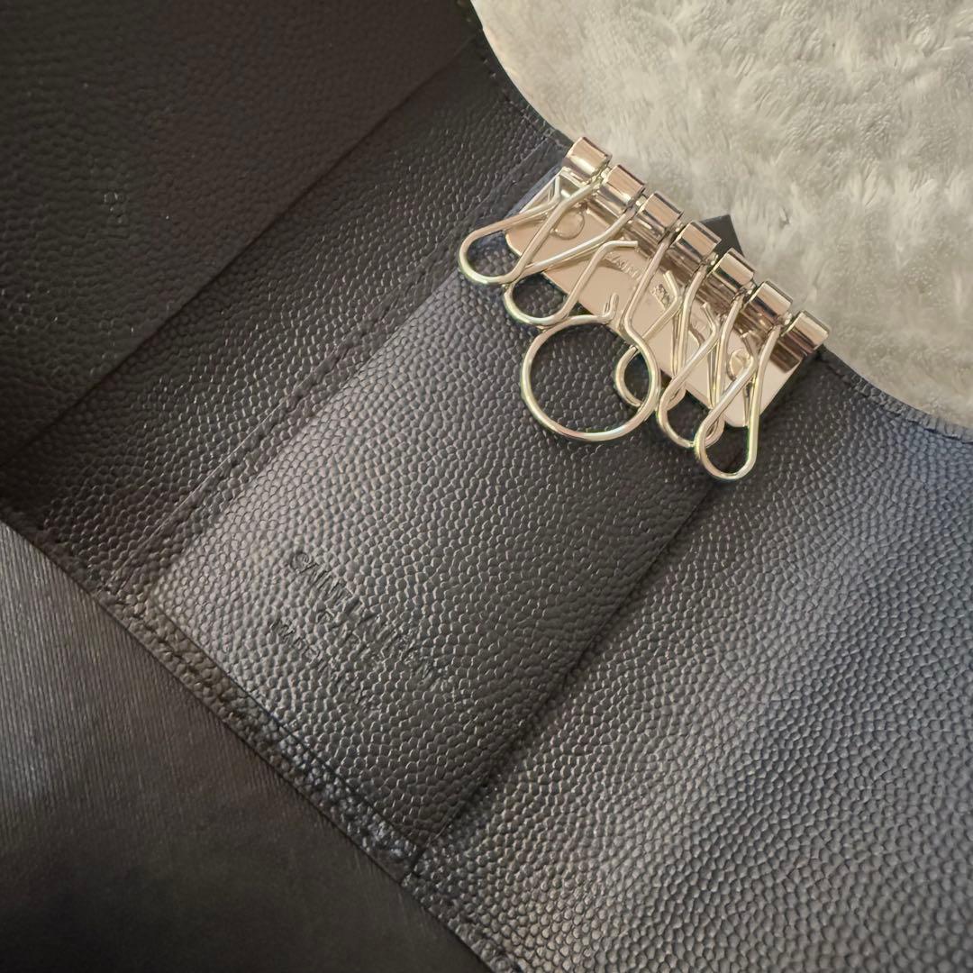 ⭐️新品未使用⭐️　サンローラン　キーケース　6連　ロゴ刻印　ユニセックス　レザー