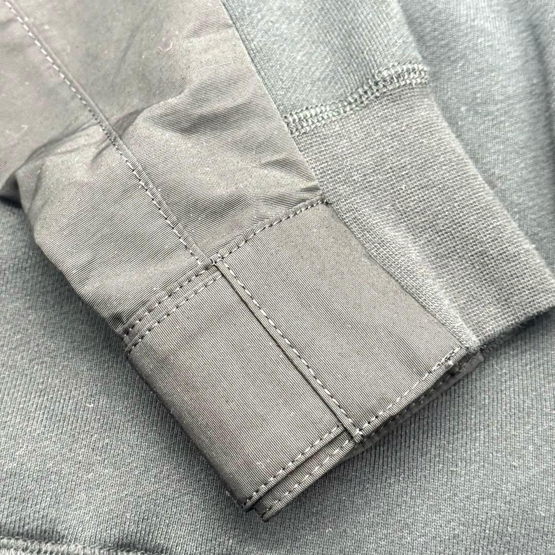 超美品　サカイ　ナイキ　コラボ　ブラック　異素材ドッキング　プルパーカー　2 M