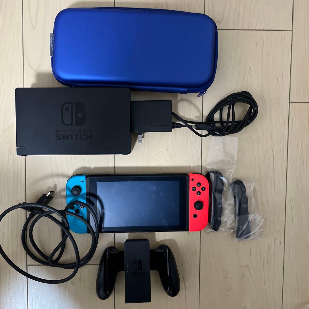 【美品】Nintendo Switch　ニンテンドースイッチ本体セット　ケース付