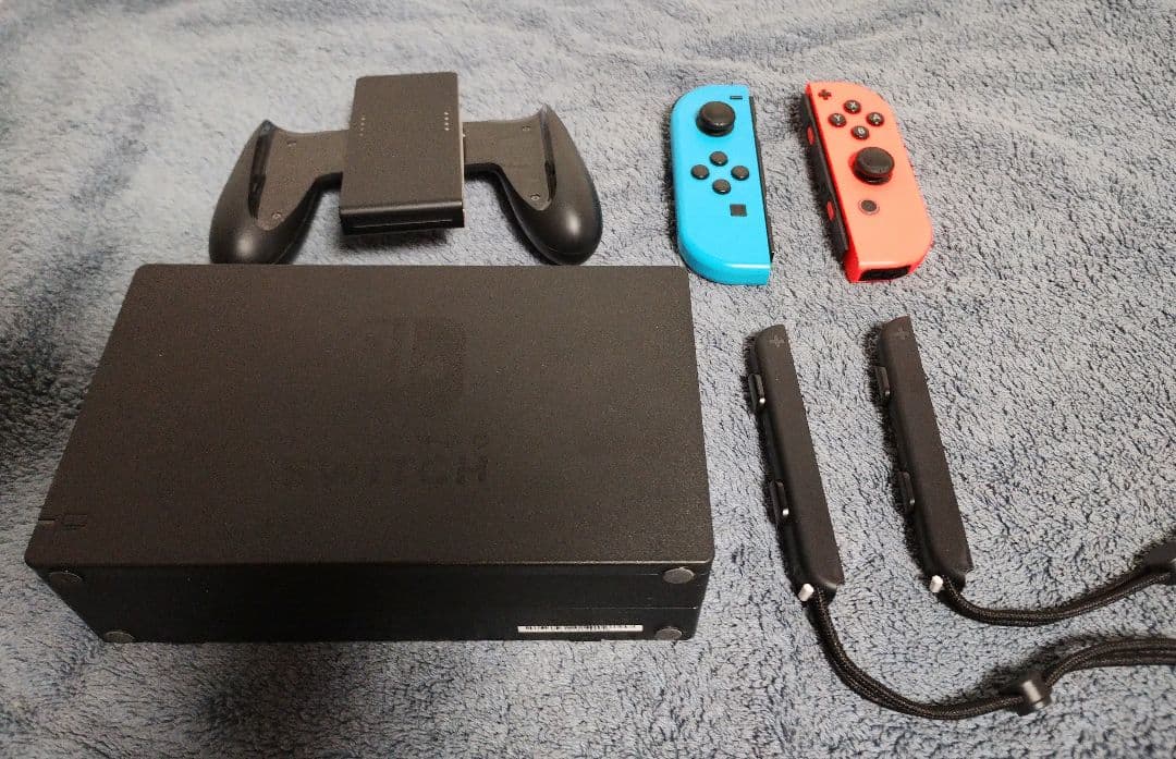 【難あり】Nintendo Switch ネオンブルー/レッド 本体+本体カバー