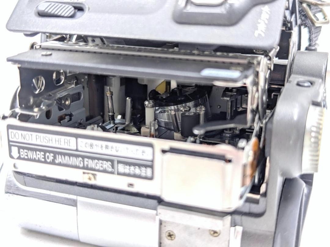 miniDVのダビングに Panasonic ビデオカメラ NV-GS55