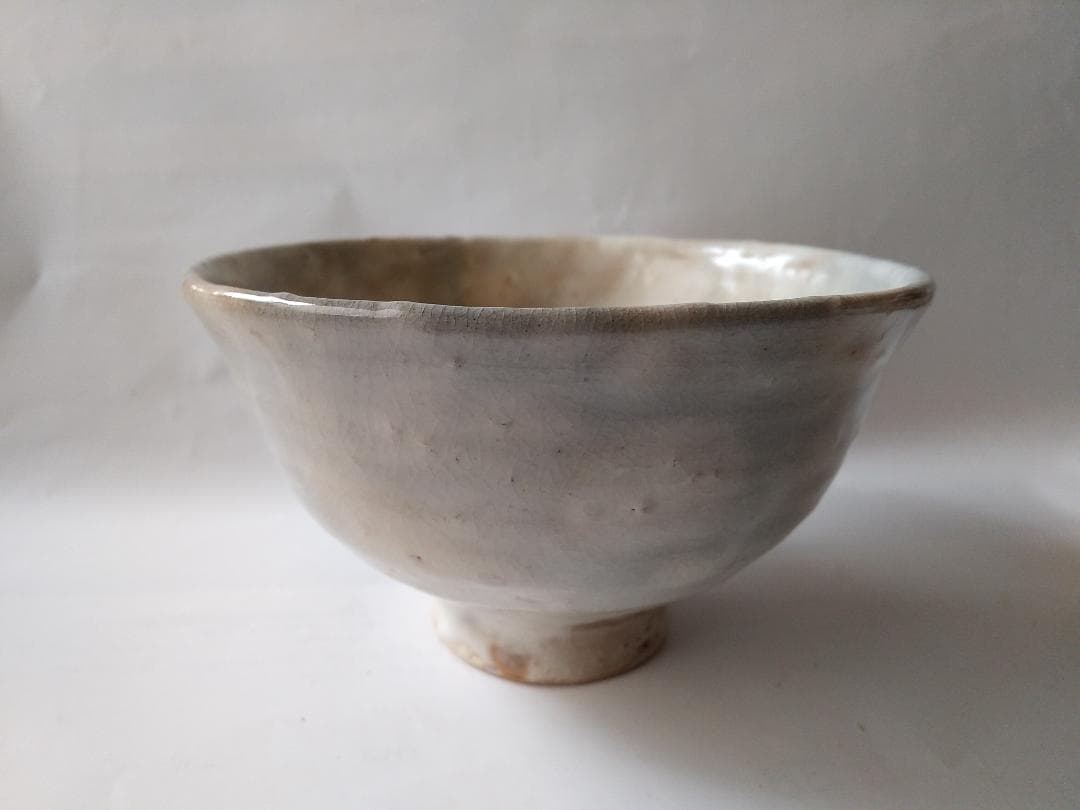 萩焼 玉祖窯 大井可笑 茶碗 共箱 共布 茶器 抹茶碗 新品 未使用 です。