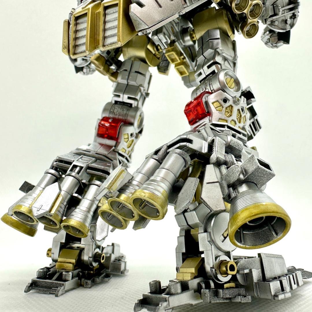 【完成品】RG 1/144サザビー クリア（ガンダムベース限定）