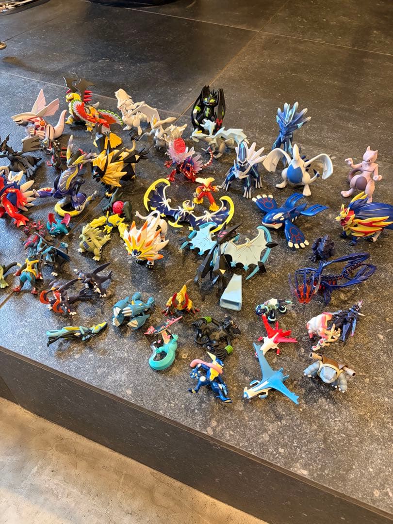 定価約60000円分　ポケモンフィギュアセット モンコレ　約50体
