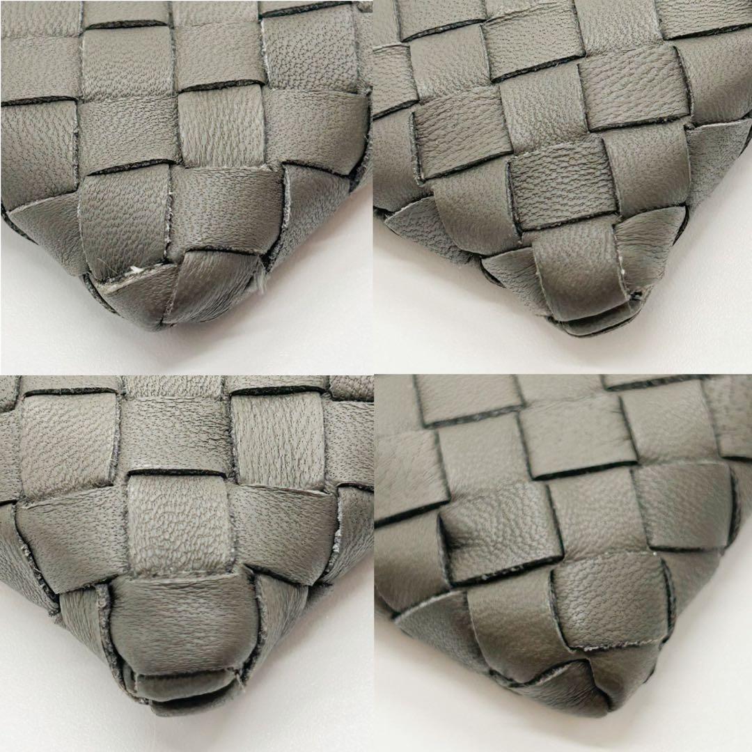 BOTTEGA　VENTA　ボッテガヴェネタ　イントレチャート　スマホケース