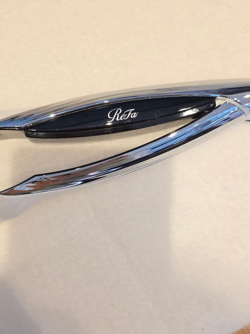 ReFa 　RE-AC02 ストレートヘアアイロン 2022
