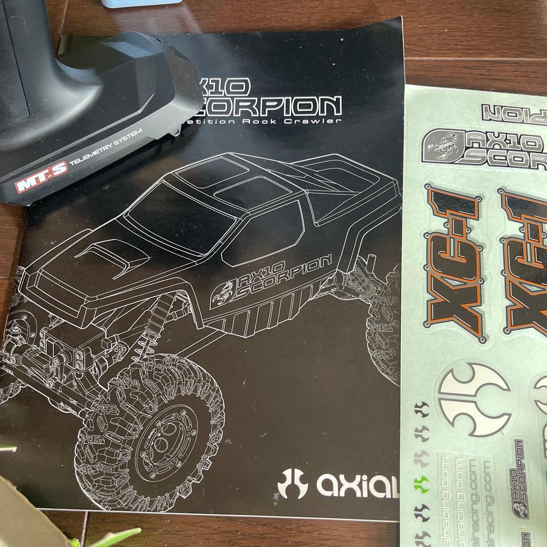 けんです。プロポ受信機なし　Axial AX10 スコーピオン