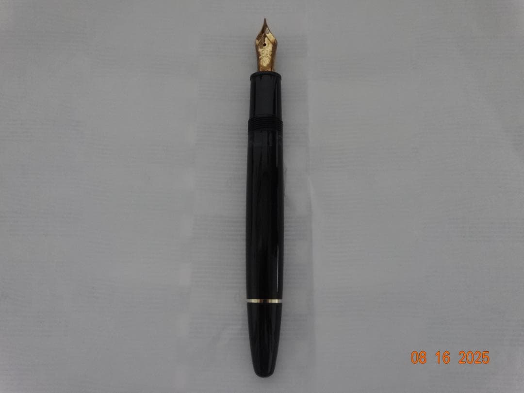 MONTBLANC マイスターシュティック NO. １４６万年筆