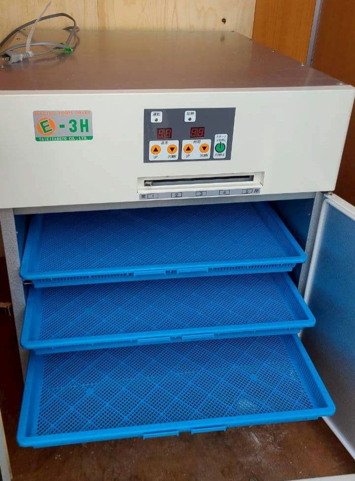 【はーる@島根県さま専用】TAIKISANGYO E-3H 電気式食品乾燥機