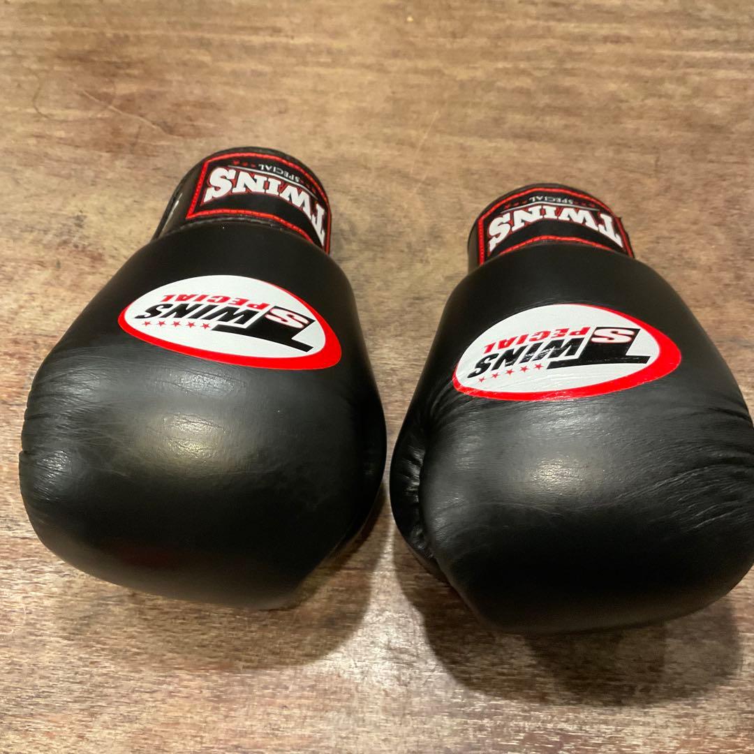 極美品！Twins special 修斗 キッ ボクシング グローブ 10オンス