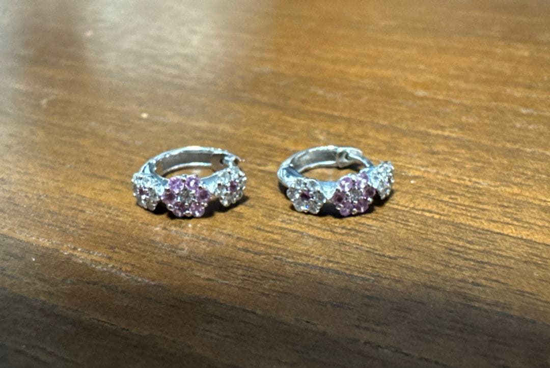 ポンテヴェキオ　フラワー　フープピアス　K18WG