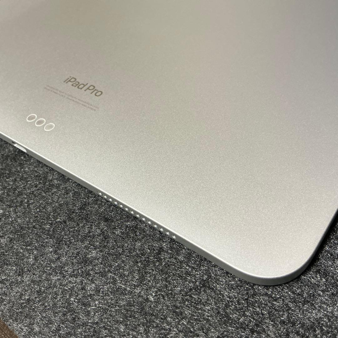 M4 iPad Pro 13インチ 512GB Wi-Fi シルバー