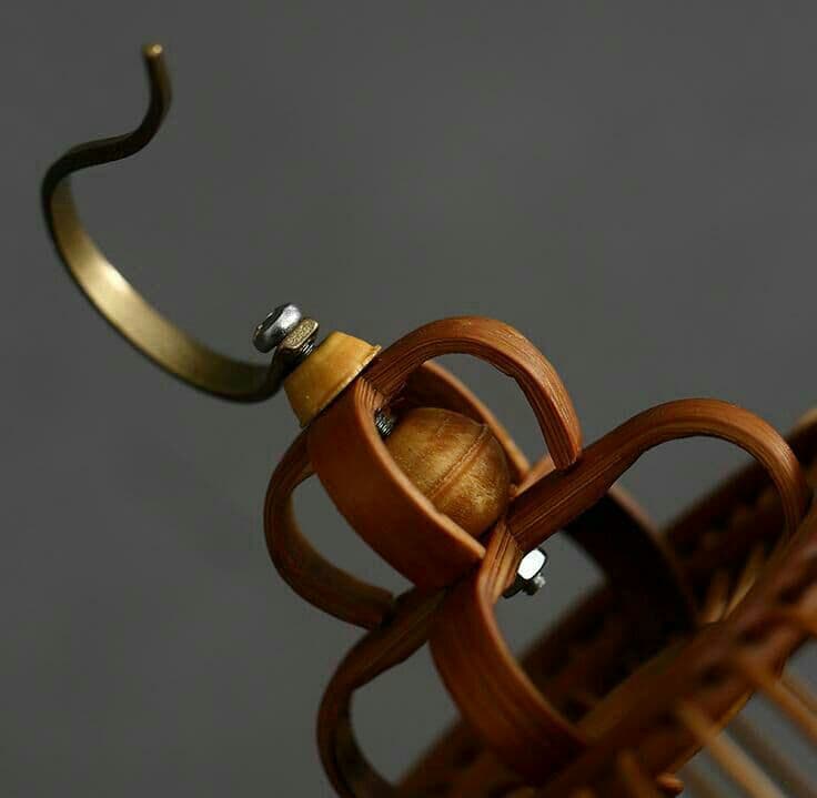 職業手作り 小型竹鳥かご. 竹かご.