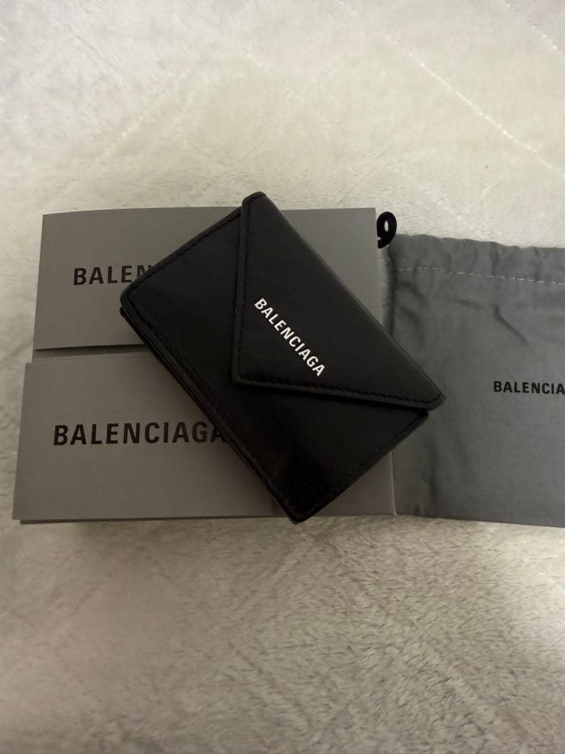 BALENCIAGA バレンシアガ ペーパーミニウォレット ブラック レザー
