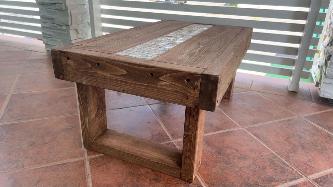 モザイクタイルローテーブル　ナチュラル　ウォルナット塗装