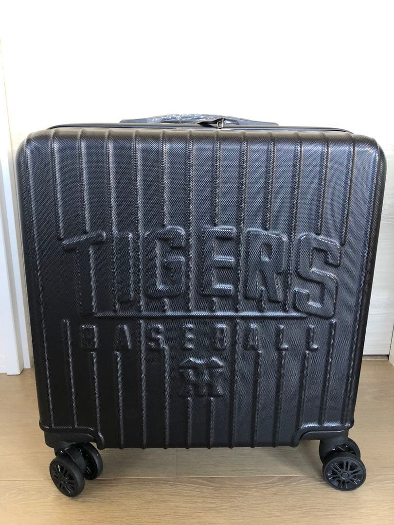 【虎の助様】阪神タイガースキャリーケース